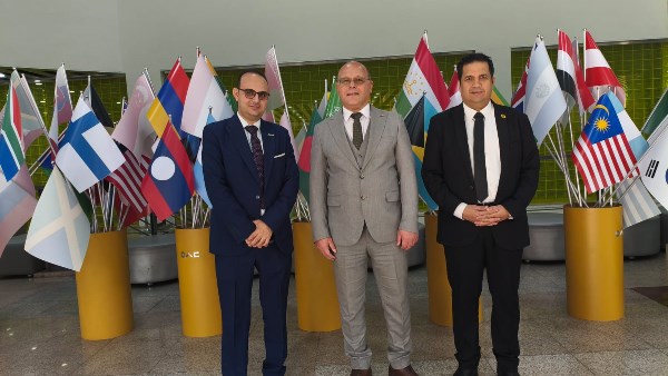 رئيس جامعة سوهاج: نواصل مسيرتنا نحو العالمية من خلال تعاون دولي مع Woosong الكورية رئيس جامعة سوهاج: نواصل مسيرتنا نحو العالمية من خلال تعاون دولي مع Woosong الكورية