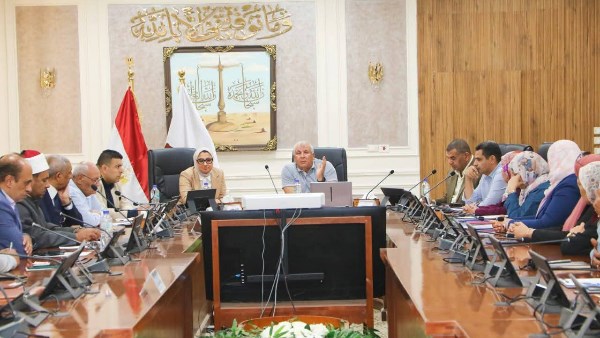 موجز أخبار الوادي الجديد| استعدادات انتخابات مجلس النواب.. والتموين تطلق مبادرة لحمة هنية