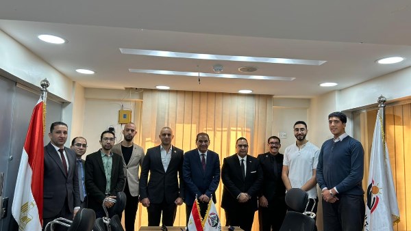 حزب الجبهة الوطنية يناقش الاستعدادات لانتخابات مجلس النواب بالإسكندرية