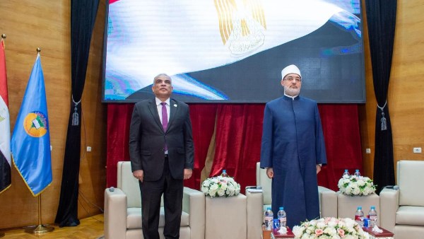 مفتي الجمهورية في جامعة طنطا: تجديد الخطاب الديني ضرورة حياتية وبناء الوعي حصن الشباب ضد التطرف