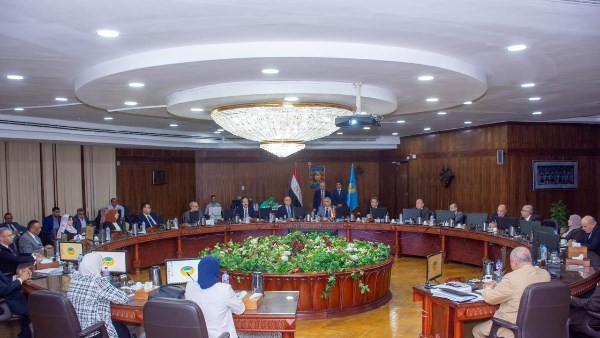 ترقية 14 عضواً بهيئة التدريس وتعيين 22 مدرسا بجامعة طنطا ترقية 14 عضواً بهيئة التدريس وتعيين 22 مدرسا بجامعة طنطا