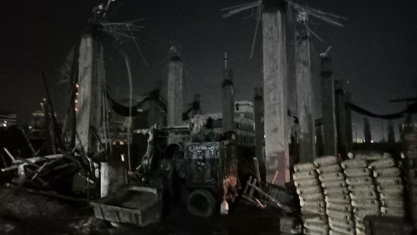 الصور الأولى من انهيار سقف ورشة صناعية بالمحلة وإصابة 10 أشخاص