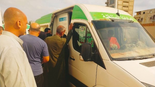 صحة الشرقية تنظم قافلتين طبيتين بالزقازيق وأبوكبير .. صور