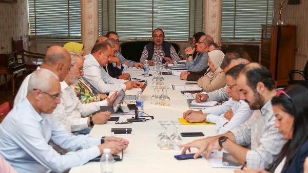 وزير قطاع الأعمال: مشروع تطوير صناعة الغزل والنسيج يمتد على مساحة مليون متر في 7 محافظات