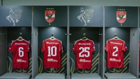 غرفة ملابس الأهلي قبل لقاء السوبر أمام سيراميكا كليوباترا.. صور