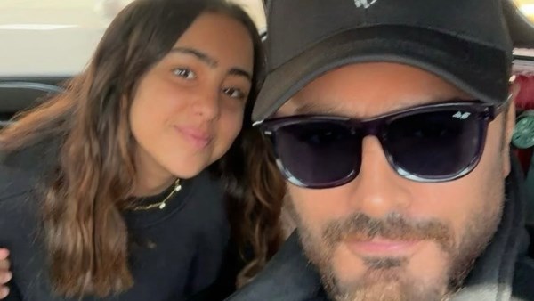 برفقة ابنته .. تامر حسني يشارك جمهوره رحلته إلى فرنسا