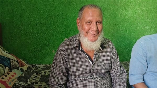 من الصفع إلى الصلح|رحلة عمرة سر تصالح مسن السويس مع الجاني