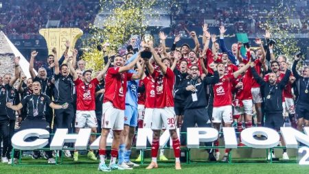 نجم الإمارات السابق: شعبية الأهلي أكبر من الزمالك