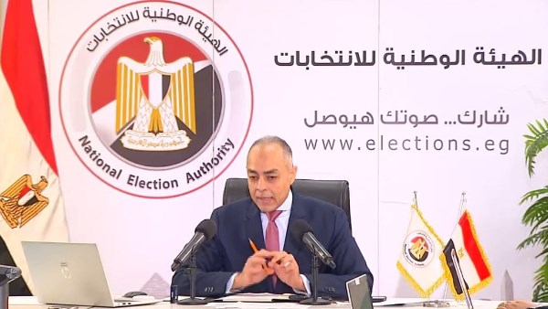 المستشار أحمد بنداري للمُشرف على انتخابات النواب بالإسكندرية: بطاقات اقتراع احتياطية فى حالة الكثافات