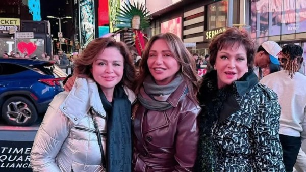 إلهام شاهين وليلى علوي ولبلبة في جولة بشوارع نيويورك ..شاهد