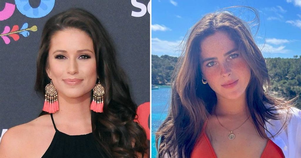 ملكة جمال الولايات المتحدة الأمريكية السابقة نيا سانشيز “فخورة جدًا” بملكة جمال المكسيك فاطمة بوش وسط فضيحة ملكة جمال الكون