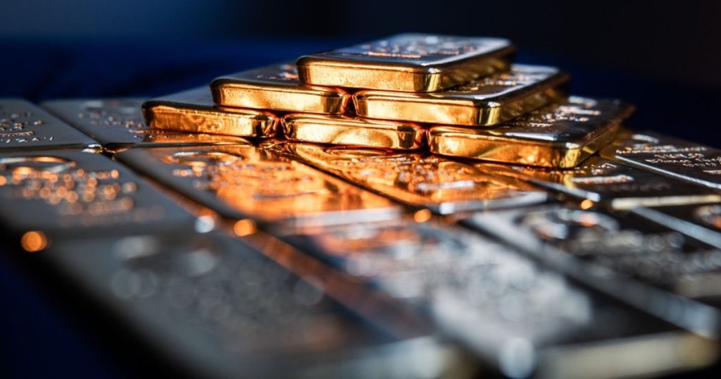 أسعار الذهب ترتفع بعد بيانات تظهر ضعف سوق العمل الأميركية