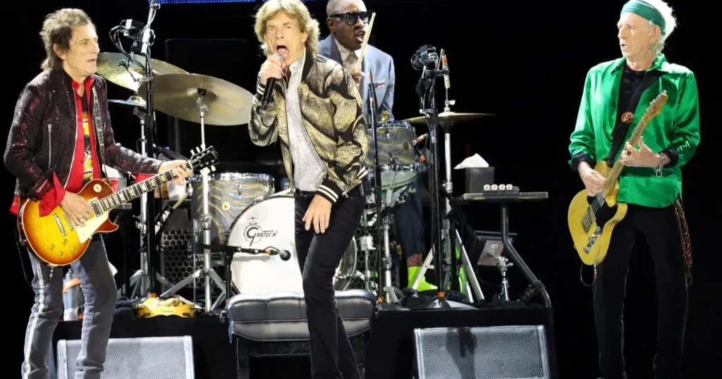 للبيع.. مقتنيات فرقة رولينج ستونز بمزاد علني في ديسمبر