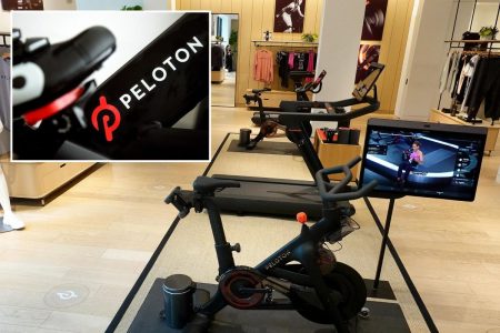 تستدعي شركة Peloton 833 ألف دراجة بعد ورود تقارير عن إصابات ناجمة عن مقاعد معيبة