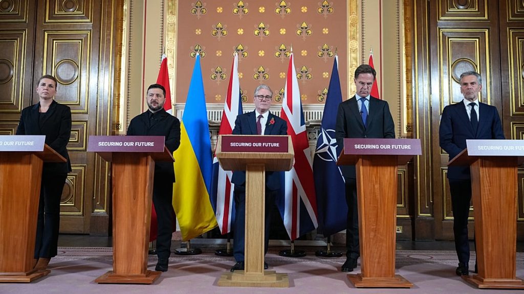 أشارت فون دير لاين إلى دفع عملية انضمام أوكرانيا للاتحاد الأوروبي، بينما تعرقل روسيا المفاوضات بادعاء هجوم.