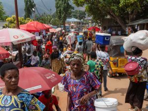 أعلن م23 خروجه من مدينة رئيسية في جمهورية الكونغو الديمقراطية مع تعثر وقف إطلاق النار بوساطة أمريكية.