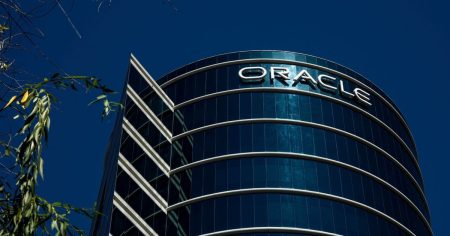 أوراكل” ترجئ مواعيد إنجاز مراكز بيانات تطوّرها لصالح “OpenAI
