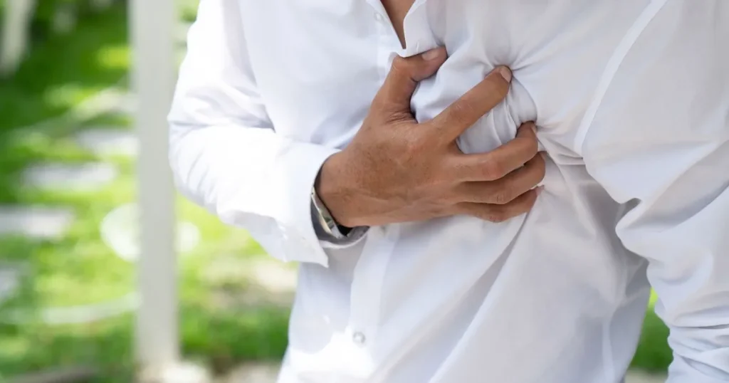 باحثون يطورون أداة بالذكاء الاصطناعي تتنبأ بالجلطات القلبية