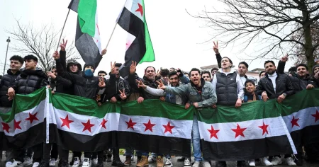 بين “مزايدة انتخابية” و”حاجة اقتصادية”.. الغموض يكتنف مستقبل السوريين في ألمانيا