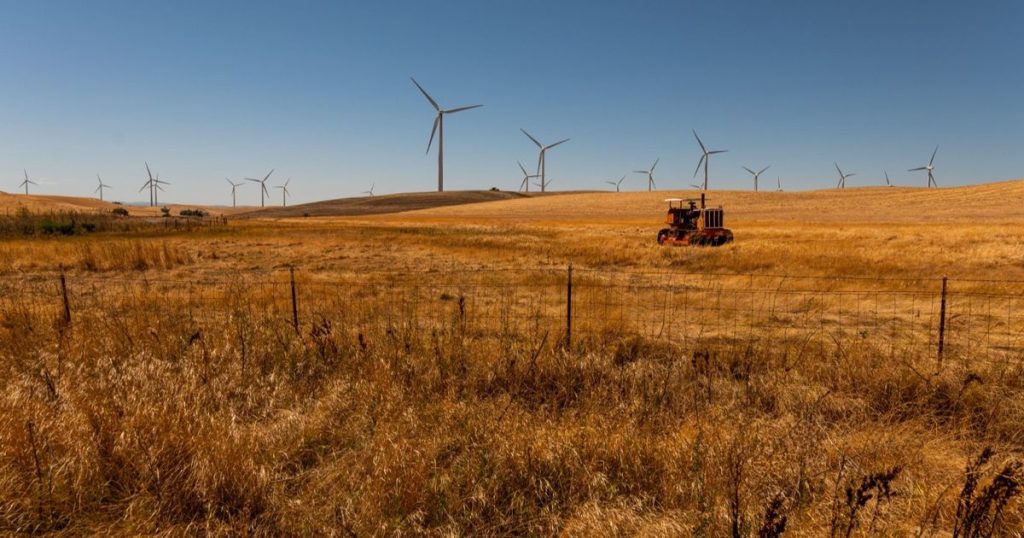 القضاء الأميركي يبطل حظر ترمب لمشاريع طاقة الرياح