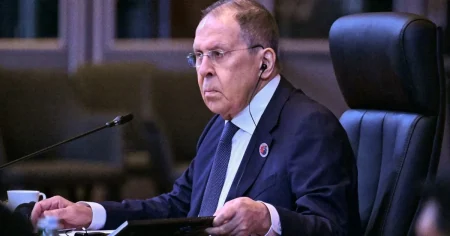 لافروف: روسيا تلاحظ توجهات خطيرة بشأن زيادة القدرات العسكرية في البلقان