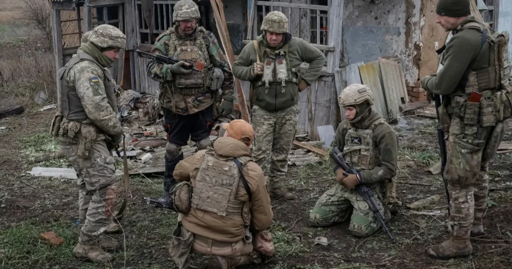 انتقادات ترمب لزيلينسكي تستبق قمة لندن.. والأوروبيون يبحثون مصير مفاوضات السلام