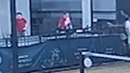 لاعب كرة المخلل (Pickleball) يلقى حتفه في سقوط من الطابق الثالث بماليزيا.