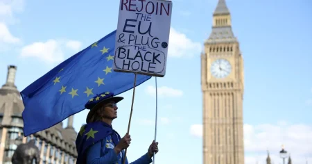 بعد غياب منذ “بريكست”.. بريطانيا تعود لبرنامج “إيراسموس” الأوروبي