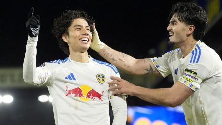 :
ليدس 3-3 ليفربول: هدف أُو تاناكا في الوقت بدل الضائع يحرم آيرنه سلوت من الصعود للمركز الخامس في (البريميرليغ).