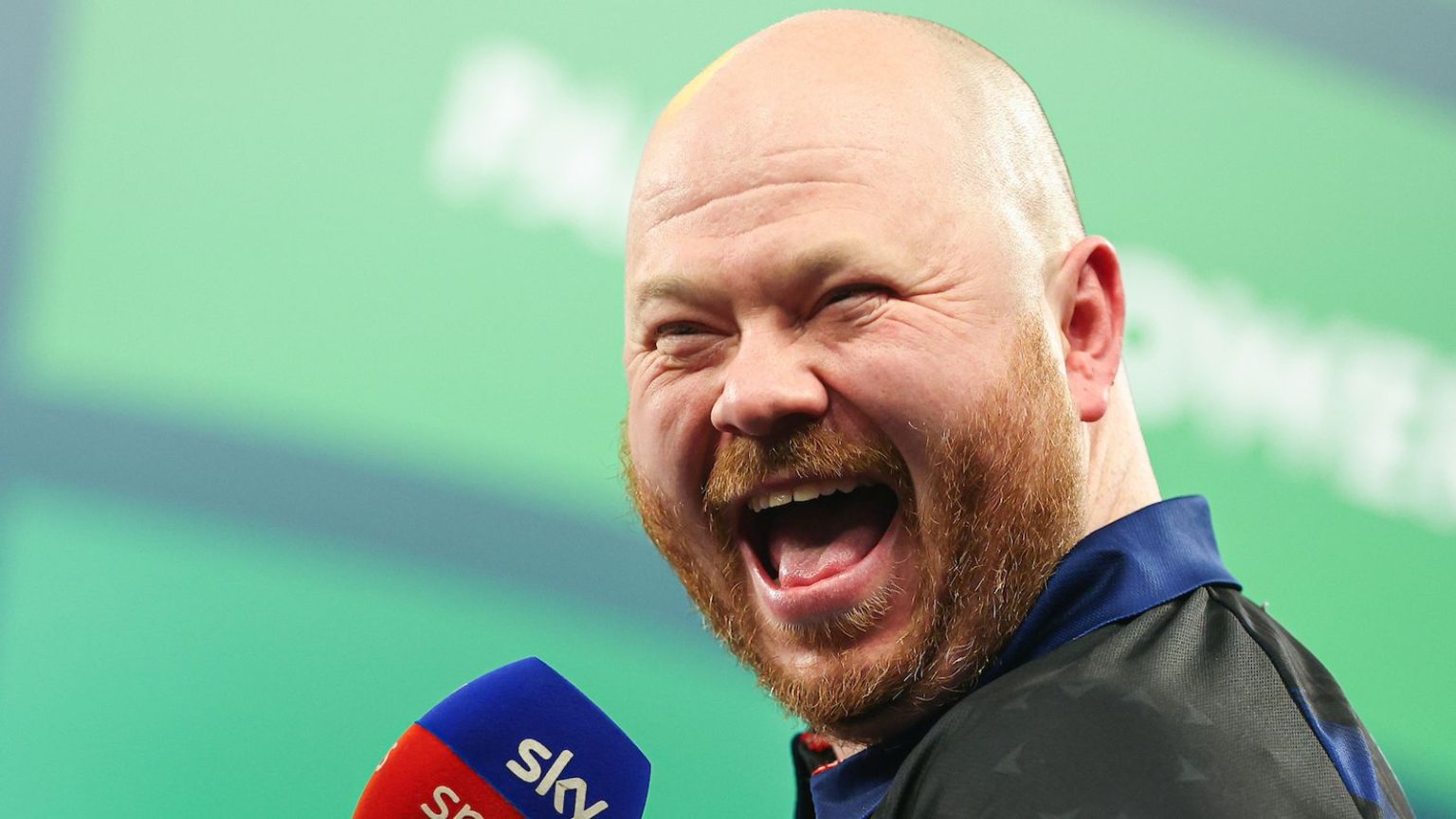 جستين هود: من هو نجم (الدارتس) الصاعد الذي يخطط لافتتاح مطعم صيني بعد بطولة العالم؟