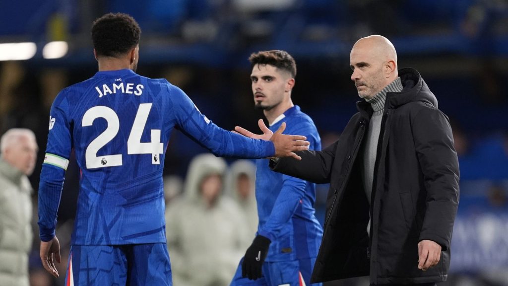 تشيلسي يتعادل 2-2 مع بورنموث، ويتزايد الضغط على المدرب إنزو ماريسكا.