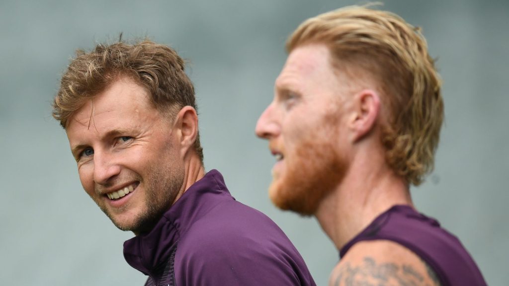 جـو روت: إنجلترا تستلهم عودتها 2023 أمام أستراليا في (The Ashes) 2025/26، ويشرح أهمية معسكر نوسا.