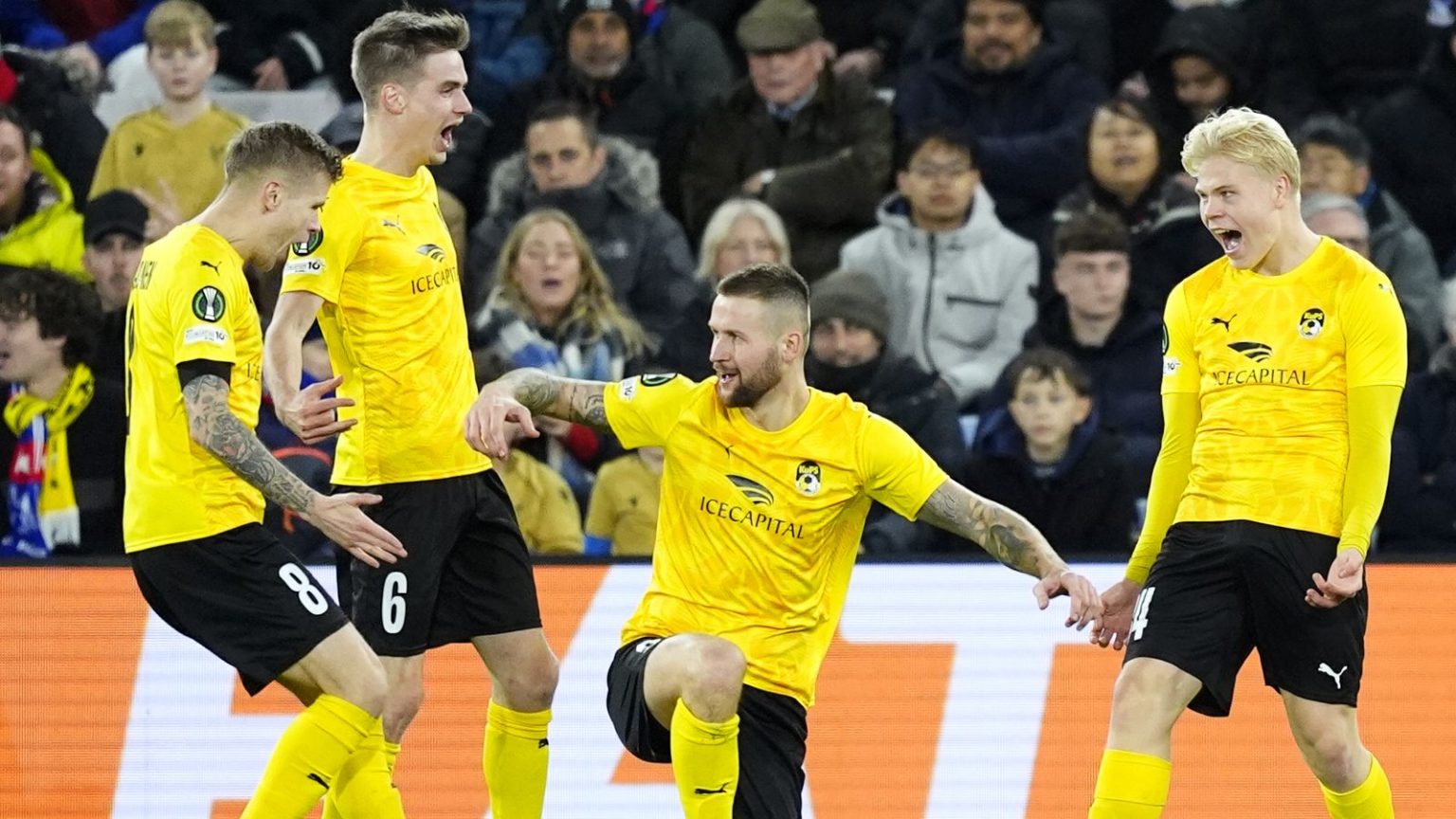 كريستال بالاس يتعادل 2-2 مع كوPS ويتجه لمنافسات ملحق (UEFA Conference League).