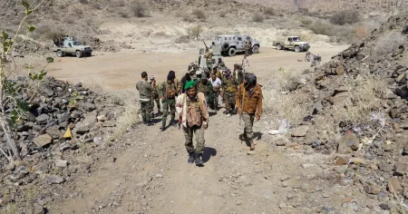 السفير السعودي في اليمن: تعنت مستمر من رئيس “الانتقالي الجنوبي”