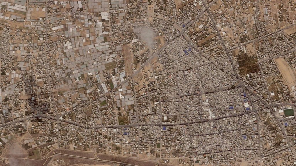 إسرائيل توافق على إعادة فتح محدود لمعبر رفح بموجب خطة (ترامب).