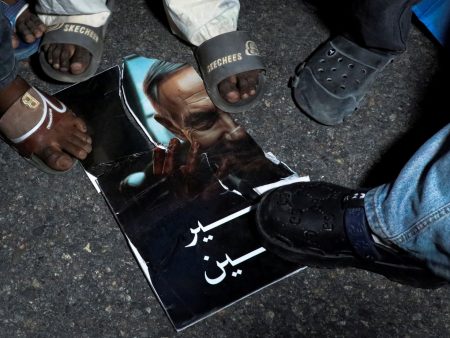 الصومال يندد باعتراف إسرائيل بسوماليلاند ويعتبره تهديدًا للسلم.