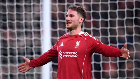 ليفربول 6-0 قره باغ: تأهل لثمن نهائي دوري الأبطال (Champions League) بفضل الفوز الكبير.