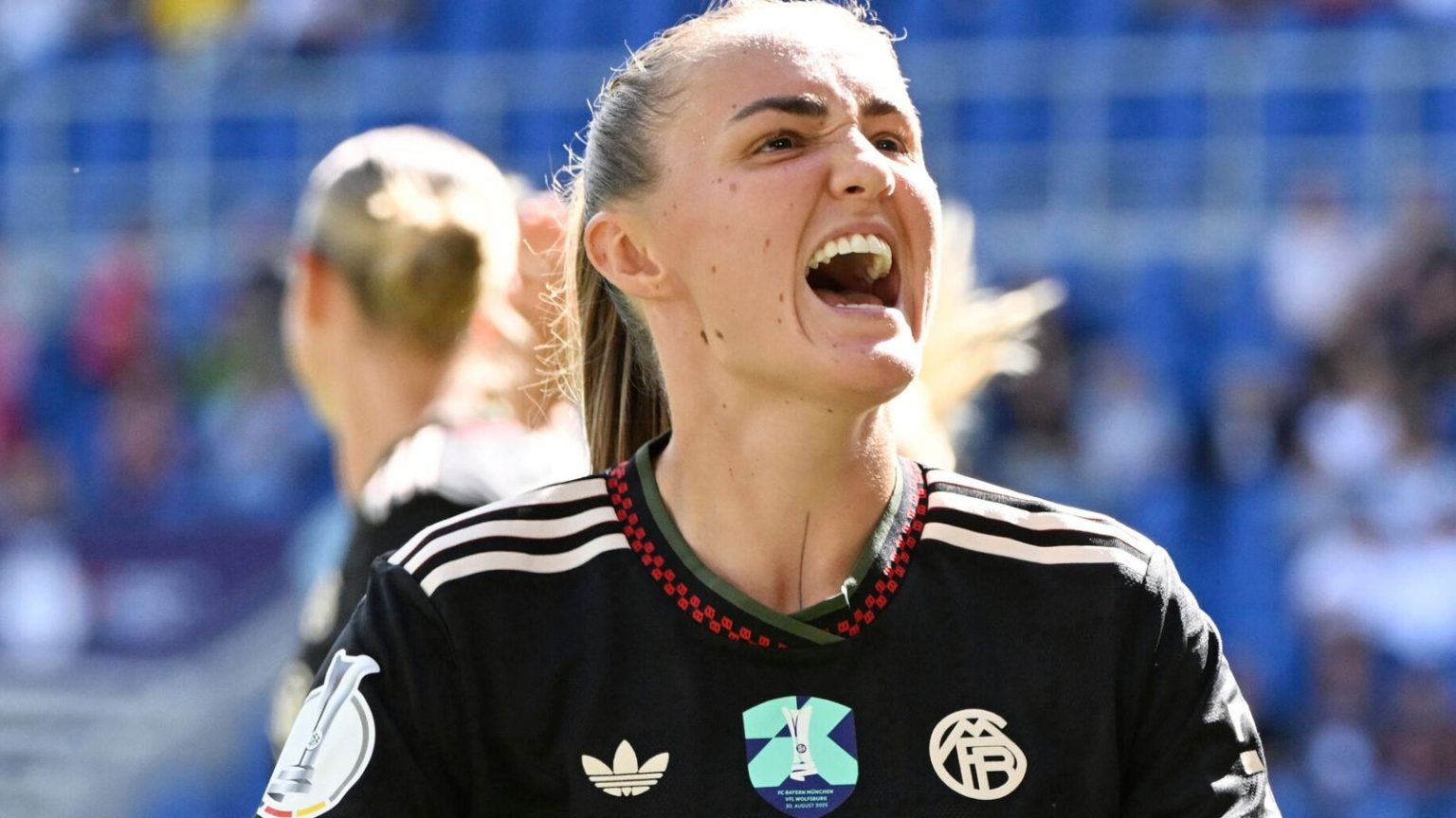 أرسنال مهتم بضم لاعبة الوسط جورجيا ستانواي بعد تأكيد رحيلها عن بايرن ميونيخ.