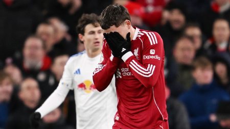 تعادل ليفربول مع ليدز 0-0 في (أنفيلد)؛ وفشل فريق آرنه سلوت في تحقيق الفوز.