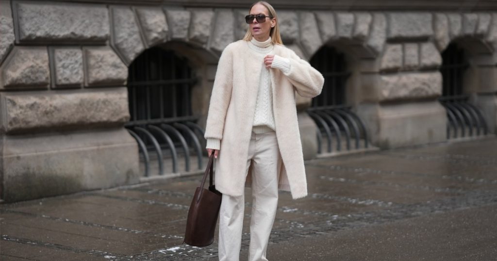 أعلنت وولمارت توفر معاطف شتوية مريحة وأنيقة تبدأ أسعارها من 9 دولارات.