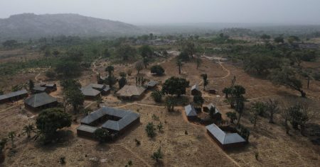 سجل اختطاف جماعي: يوم تغيير بلدة كورمين والي النيجيرية.