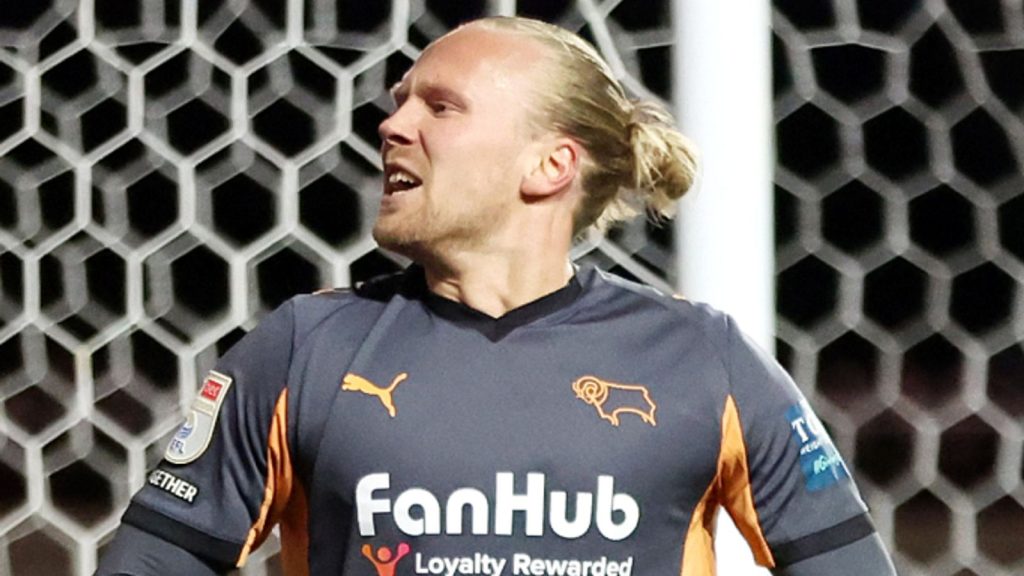 ديربي كاونتي يفوز بخمسة أهداف على بريستول سيتي ويصعد للدور الفاصل (Play-offs).