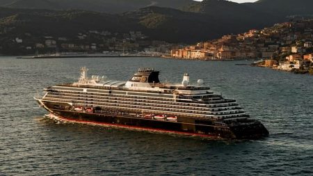 إكسبلورا جورنيز أحدث خطوط الرحلات البحرية المتأثرة بالحرب في الشرق الأوسط.