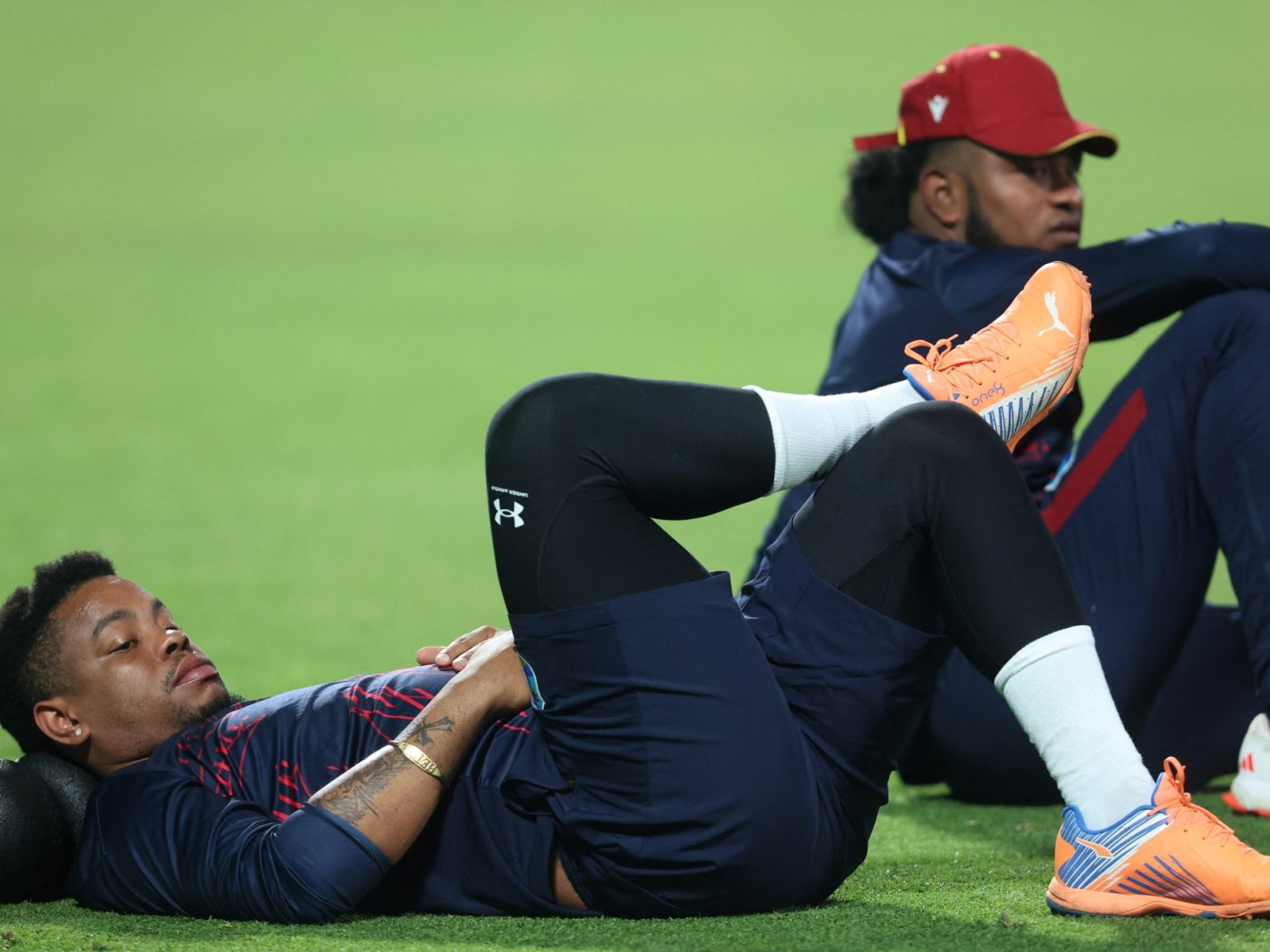 فرق (كأس العالم T20) عالقة في الهند بسبب اضطرابات السفر في الشرق الأوسط.