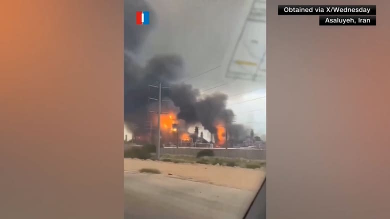 الدفاع السعودي يعلن اعتراضه لهجمات صاروخية ومسيرات استهدفت ميناء ينبع