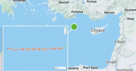 تطبيق للجري على ساعة ضابط فرنسي يكشف الموقع الدقيق لحاملة الطائرات شارل ديجول