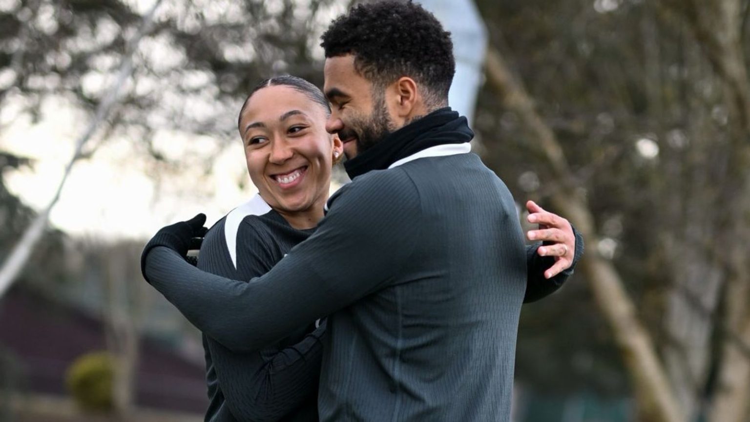 لورين جيمس: لاعبة تشيلسي تمدد عقدها مع فريق (WSL) حتى عام 2030.