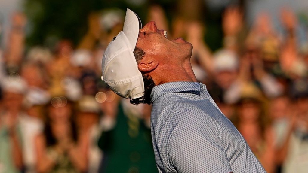 مايكل فان جيرفن يحافظ على لقبه في (الماسترز) بعد فوز كبير آخر في أوغوستا ناشيونال.