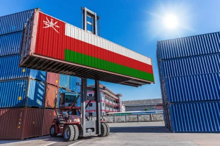 فائض الميزان التجاري لسلطنة عُمان يرتفع 37% حتى مايو