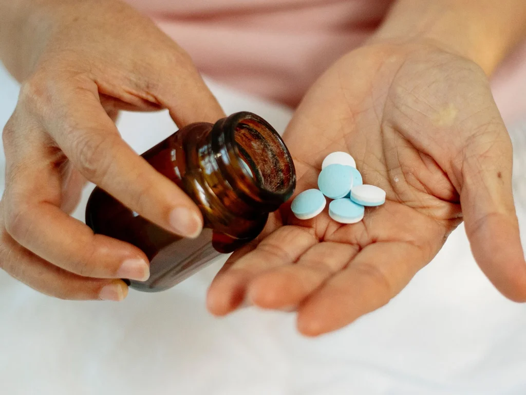 المضادات الحيوية تتراجع: أسباب فقدان فعاليتها في الطب